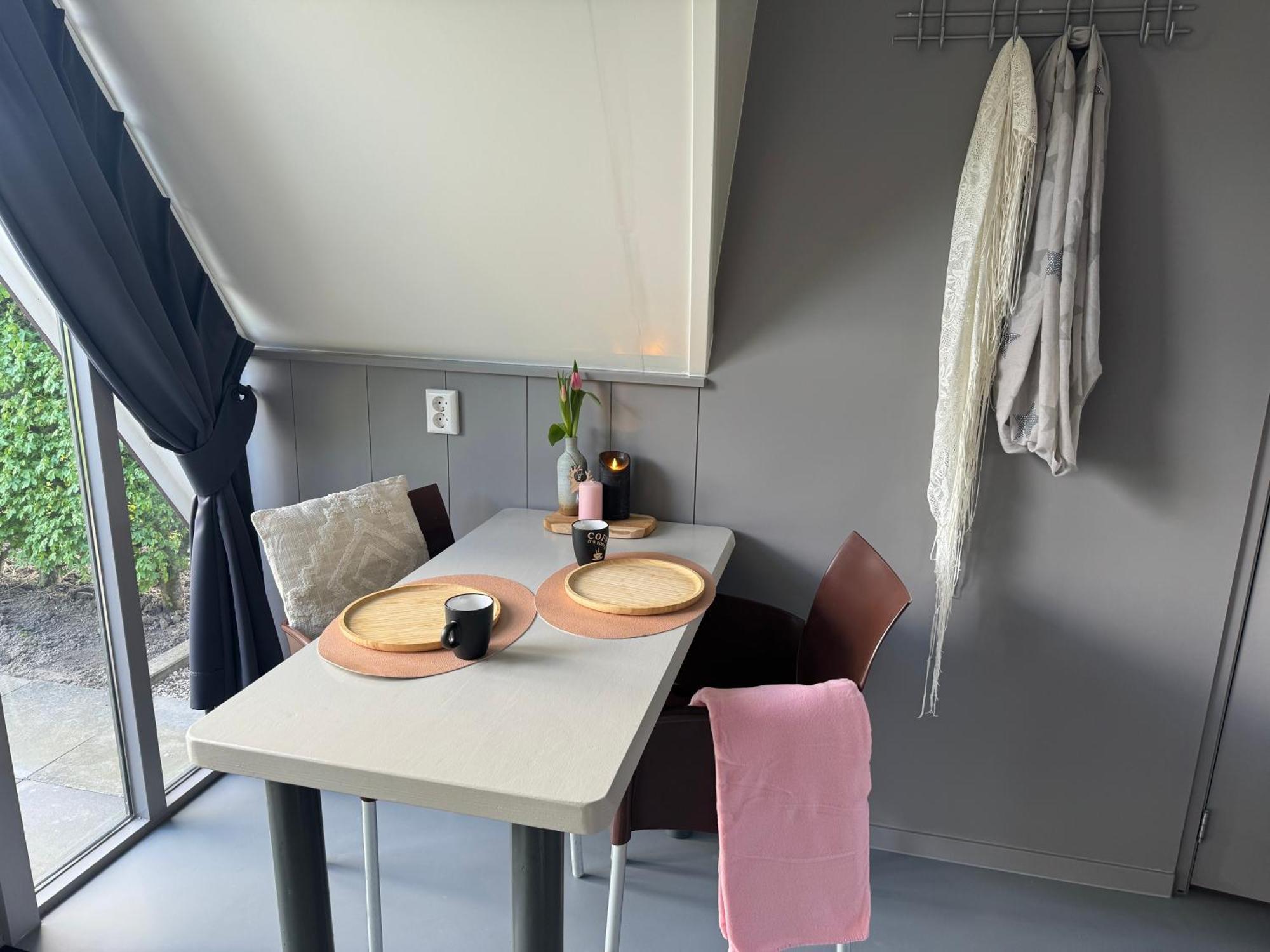 Hotelhuisjes Andijk Bagian luar foto
